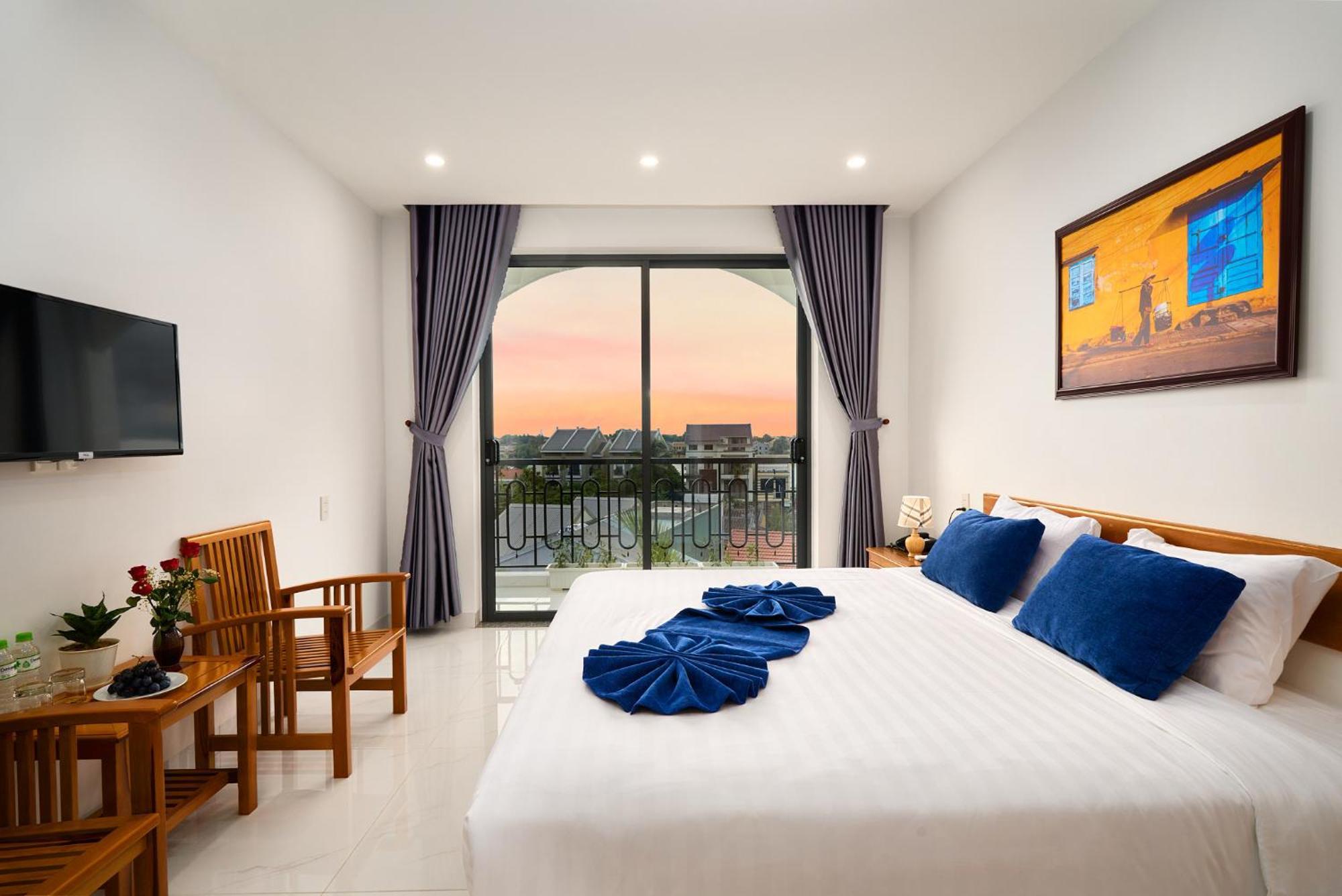 Hoi An Legend Charm Boutique Hotel ภายนอก รูปภาพ