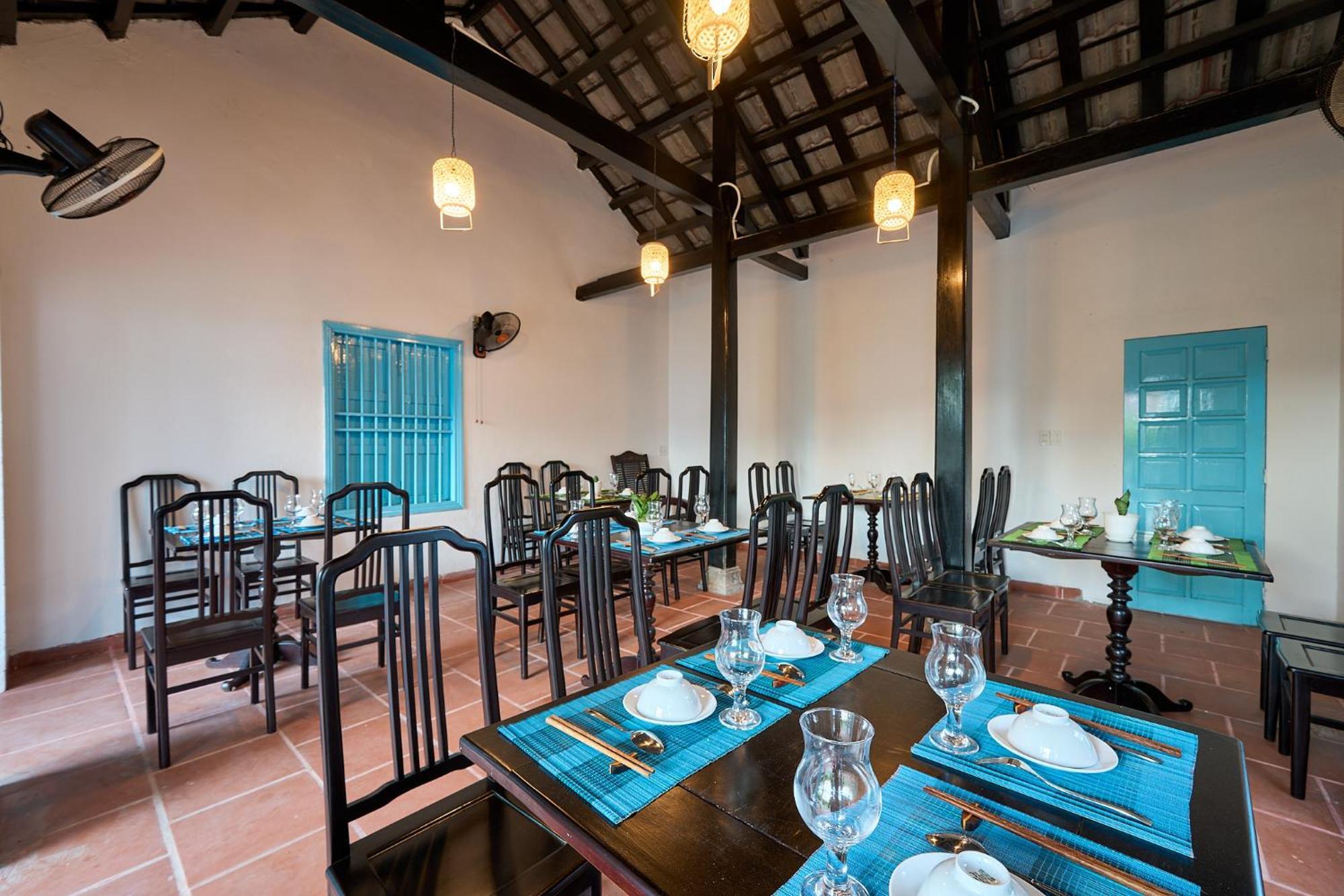 Hoi An Legend Charm Boutique Hotel ภายนอก รูปภาพ