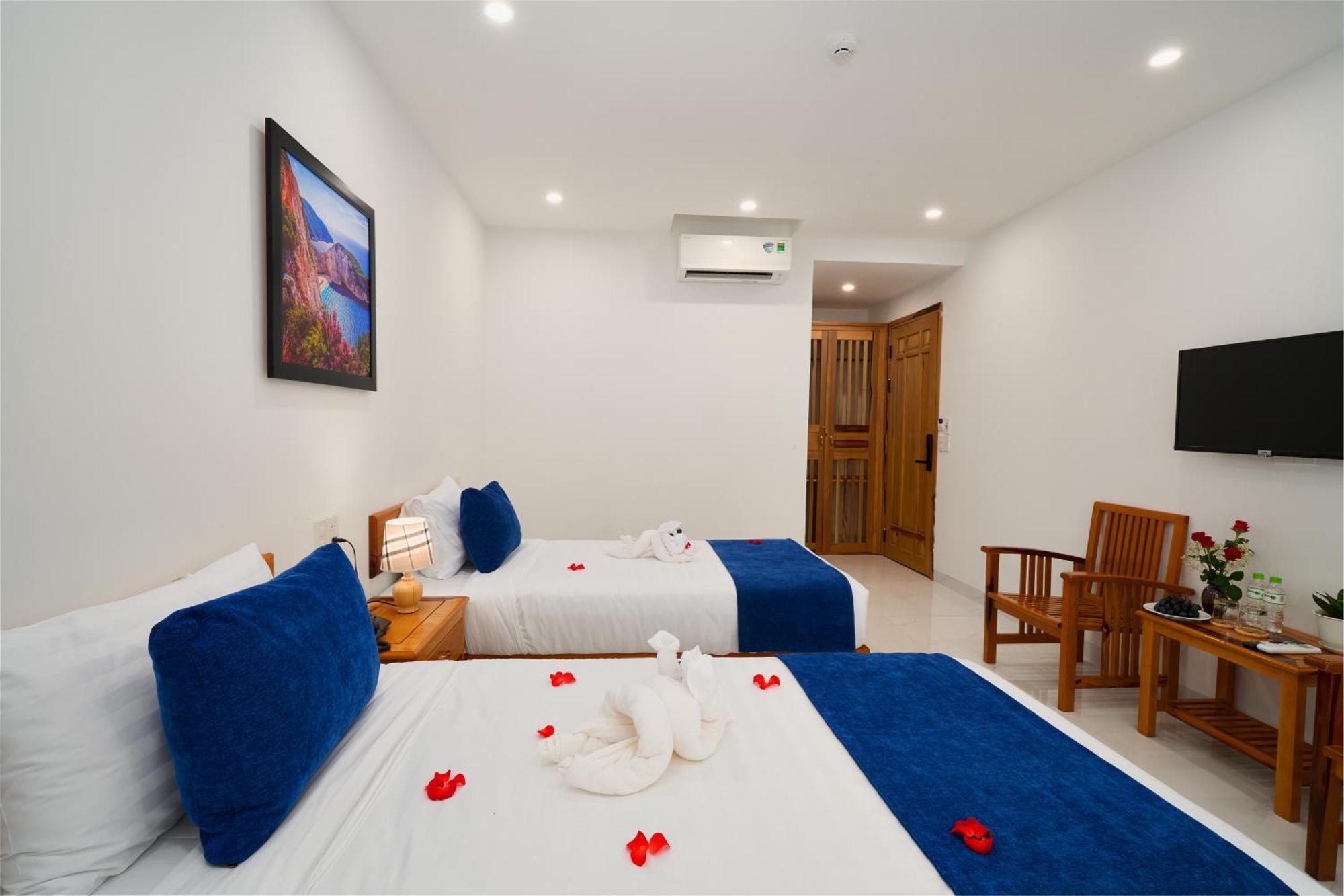 Hoi An Legend Charm Boutique Hotel ภายนอก รูปภาพ